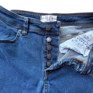 Free People We The Free Mid Rise Bootcut Jeans Blue Denim Size 30 Button Fly